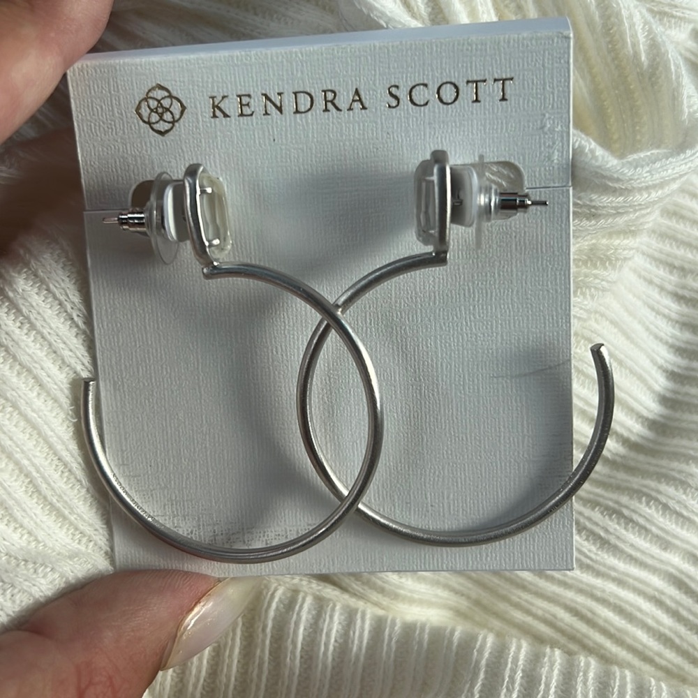 Brand new Kendra Scott hoops